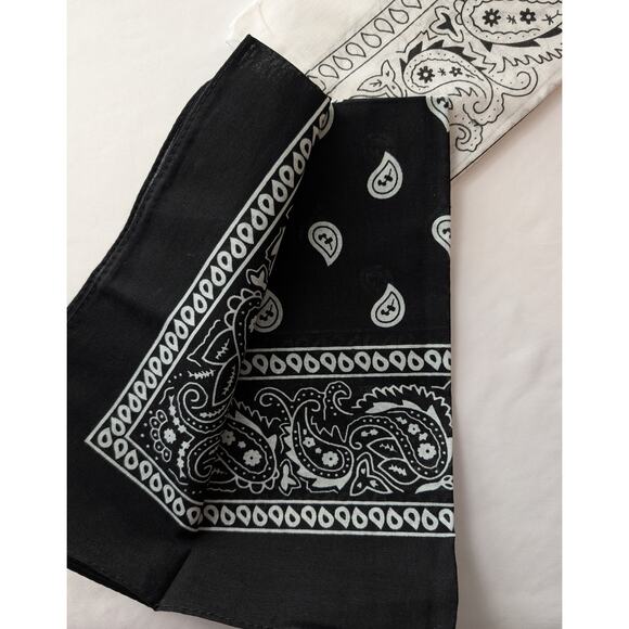 Capelli Paisley Print Cotton Bandana Set - Picture 2 of 7